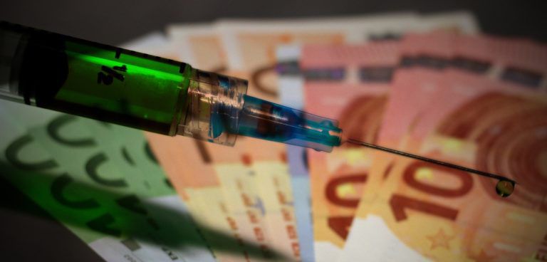 Non aux vaccins OGM contre le Covid-19 : Michèle Rivasi lance l’alerte