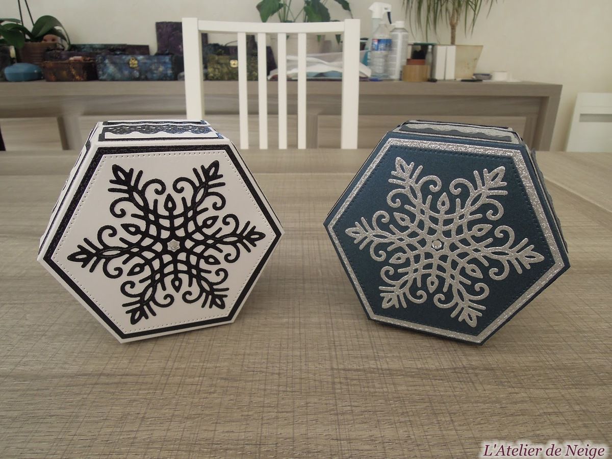 220 - Boîte à Chocolats Noël 2017