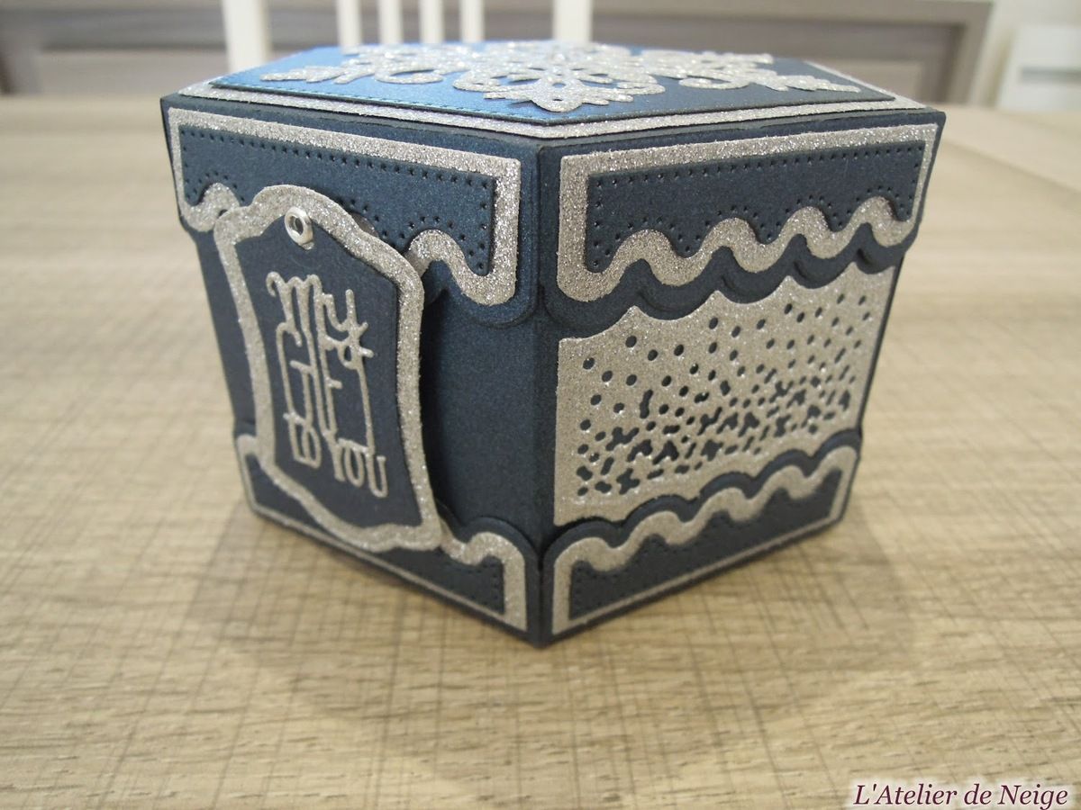 231 - Boîte à Chocolats Noël 2017