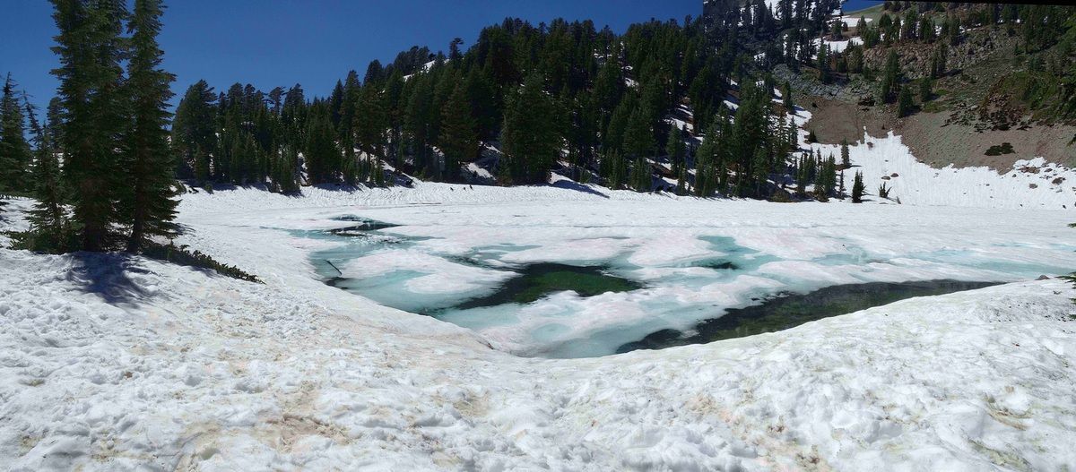 Lassen Volcanic Emerald Lake