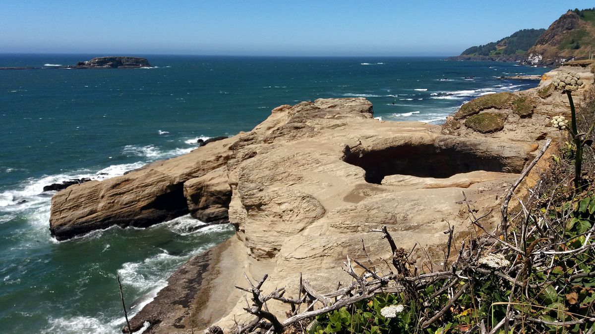 Oregon Coast Otter Rock Devil's Punchbowl