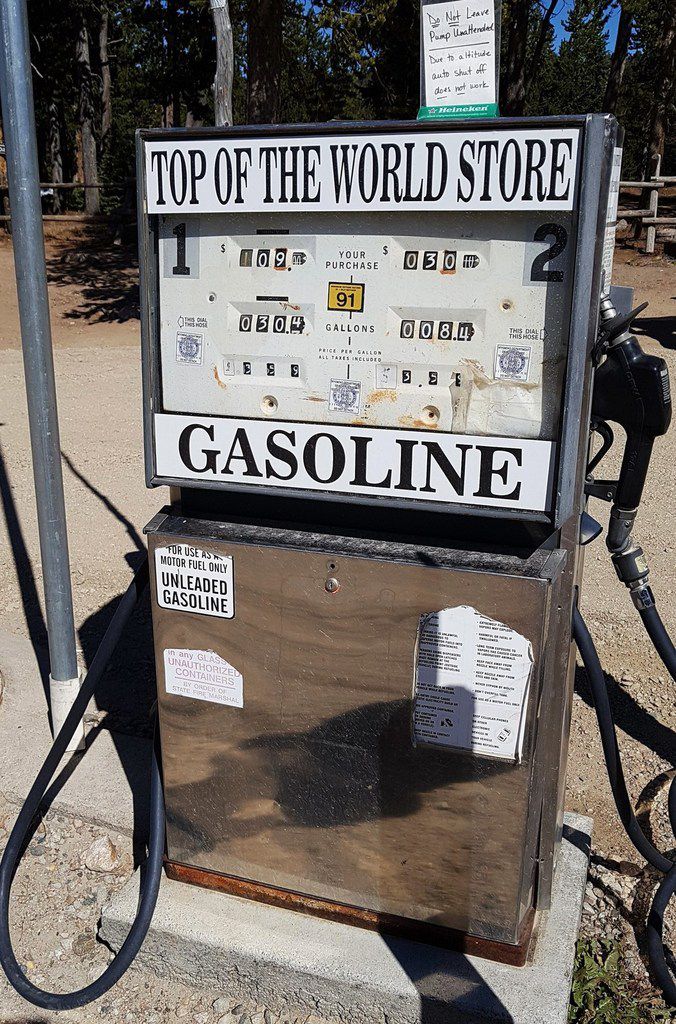 Beartooth Scenic Byway Top Of The World Store