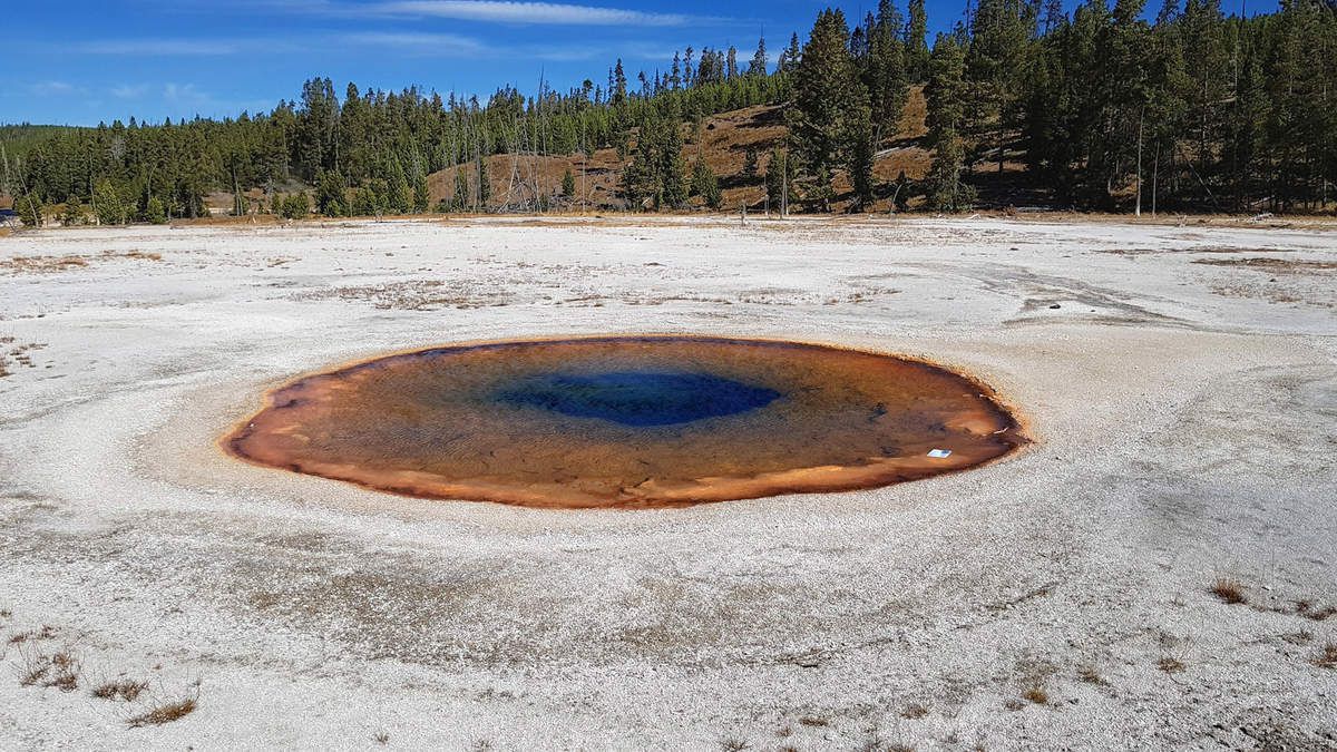 Yellowstone Chromatic Pool