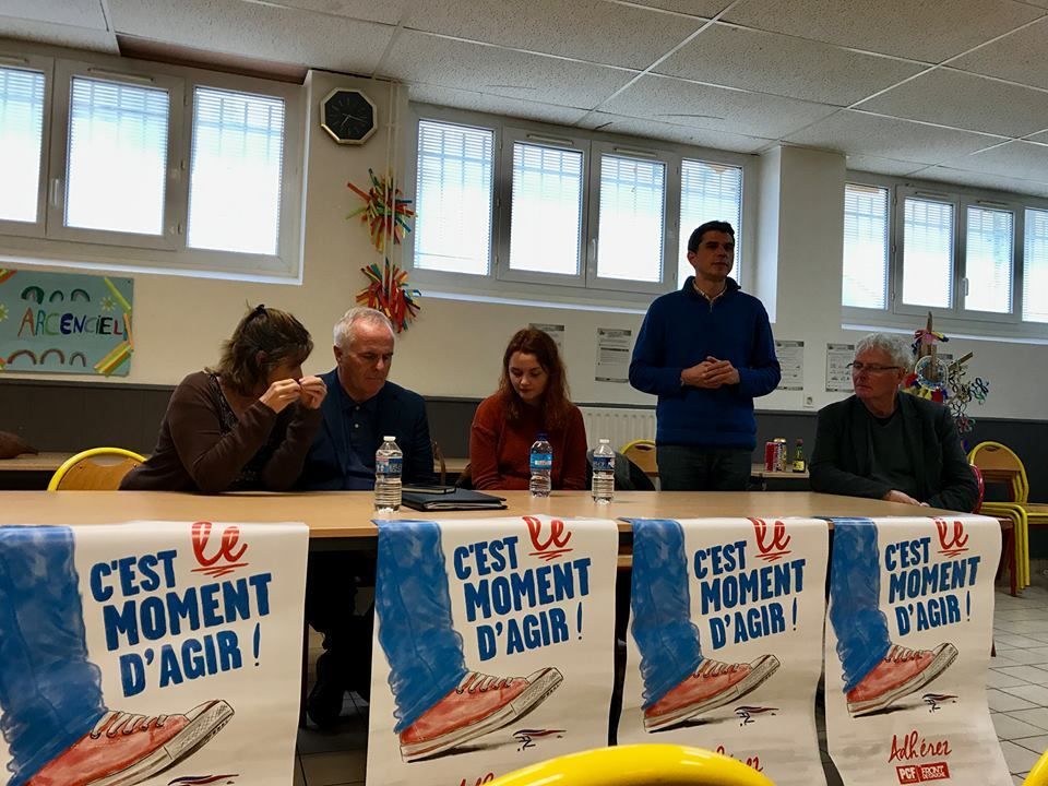 Réunion publique avec Raymond Mc Cartney député du Sinn Féin au patronage Sanquer (photo Anne-Catherine Cleuziou)