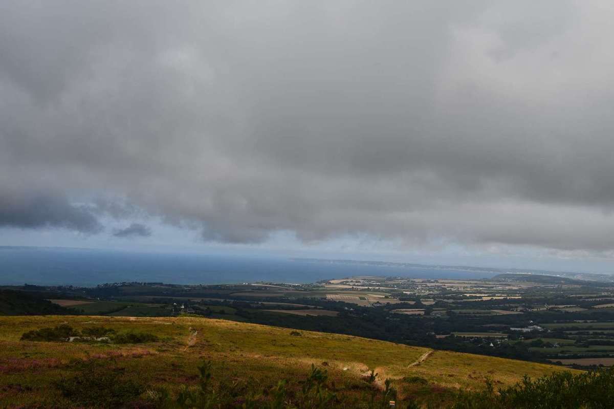 Le jour anniversaire de la destruction de Hiroshima, rassemblement pour l'interdiction des armes nucléaires au Menez Hom le 6 août 2019 à l'initiative du Comité pour l'interdiction des armes nucléaires finistérien (CIAN 29) - reportage photo de Daniel Laporte