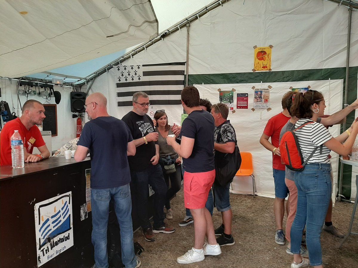 Fête de l'Huma 2019, stand du Finistère, du montage aux 3 jours de fête - suppléments de photos (Michel Tudo)