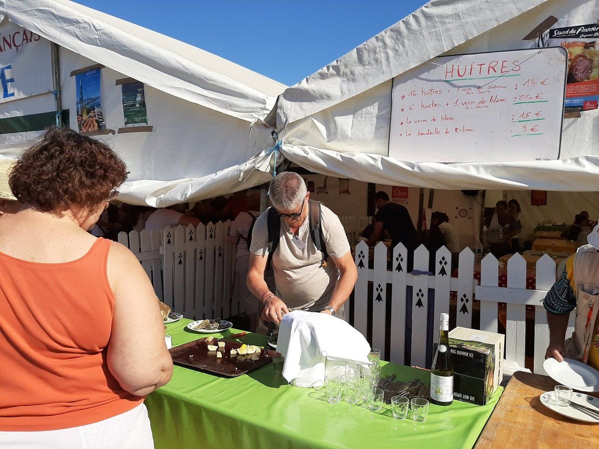 Fête de l'Huma 2019, stand du Finistère, du montage aux 3 jours de fête - suppléments de photos (Michel Tudo)
