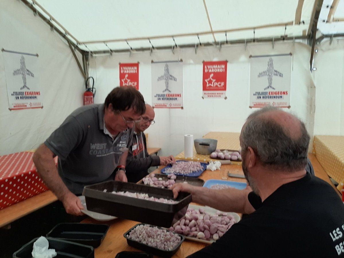 Fête de l'Huma 2019, stand du Finistère, du montage aux 3 jours de fête - suppléments de photos (Michel Tudo)