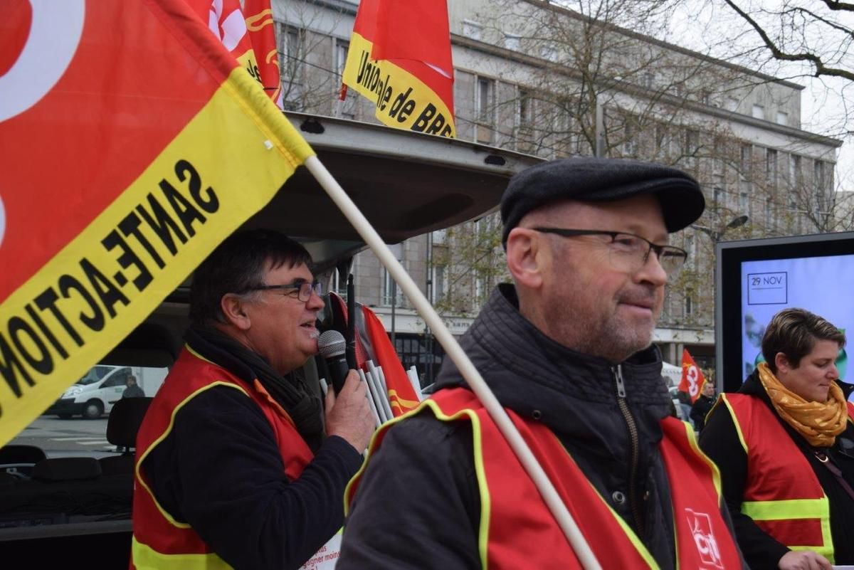 Brest, 5 décembre: la foule dans les rues de la ville contre la réforme des retraites (photos Pierre-Yvon Boisnard)