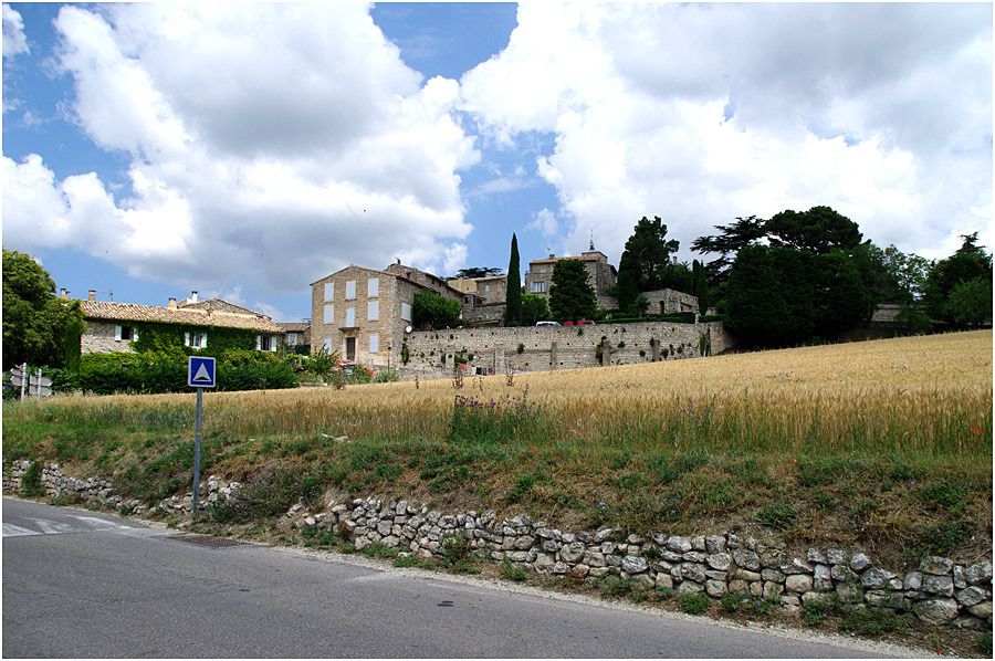 Luberon - village de Murs