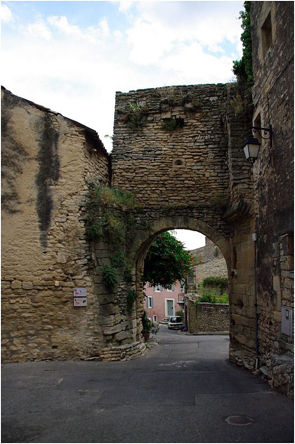 Luberon - village de Goult