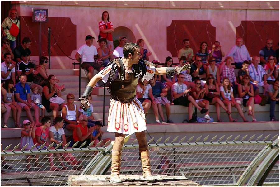 Le Puy du Fou - le stadium Gallo-Romain 