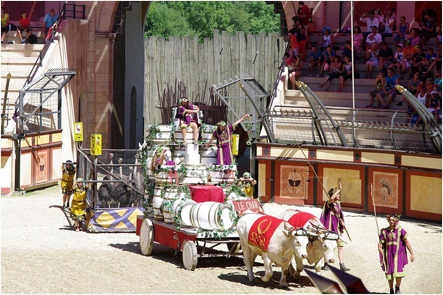 Le Puy du Fou - le stadium Gallo-Romain - les jeux du cirque