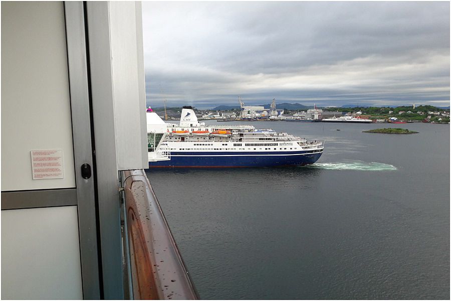 Croisière en Norvège - le Costa Marina est à quai au port de Stavanger avec le Marco Polo