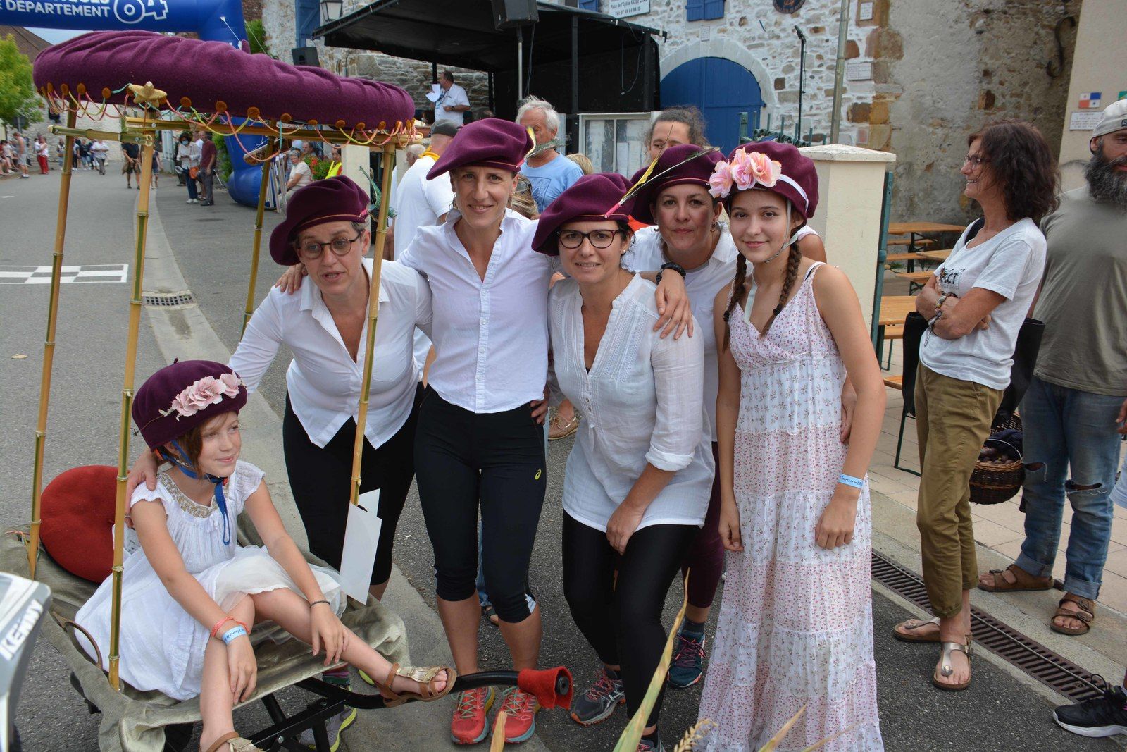 LAAS : Des BROUETTES de BONNE HUMEUR et de FANTAISIE