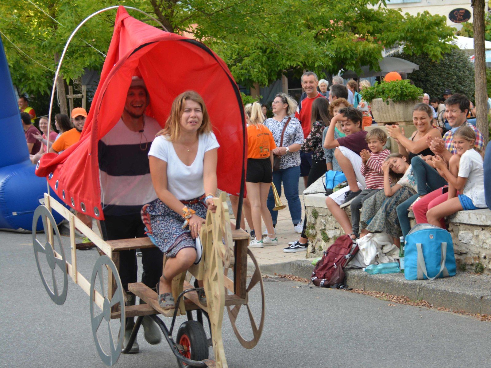 LAAS : Des BROUETTES de BONNE HUMEUR et de FANTAISIE