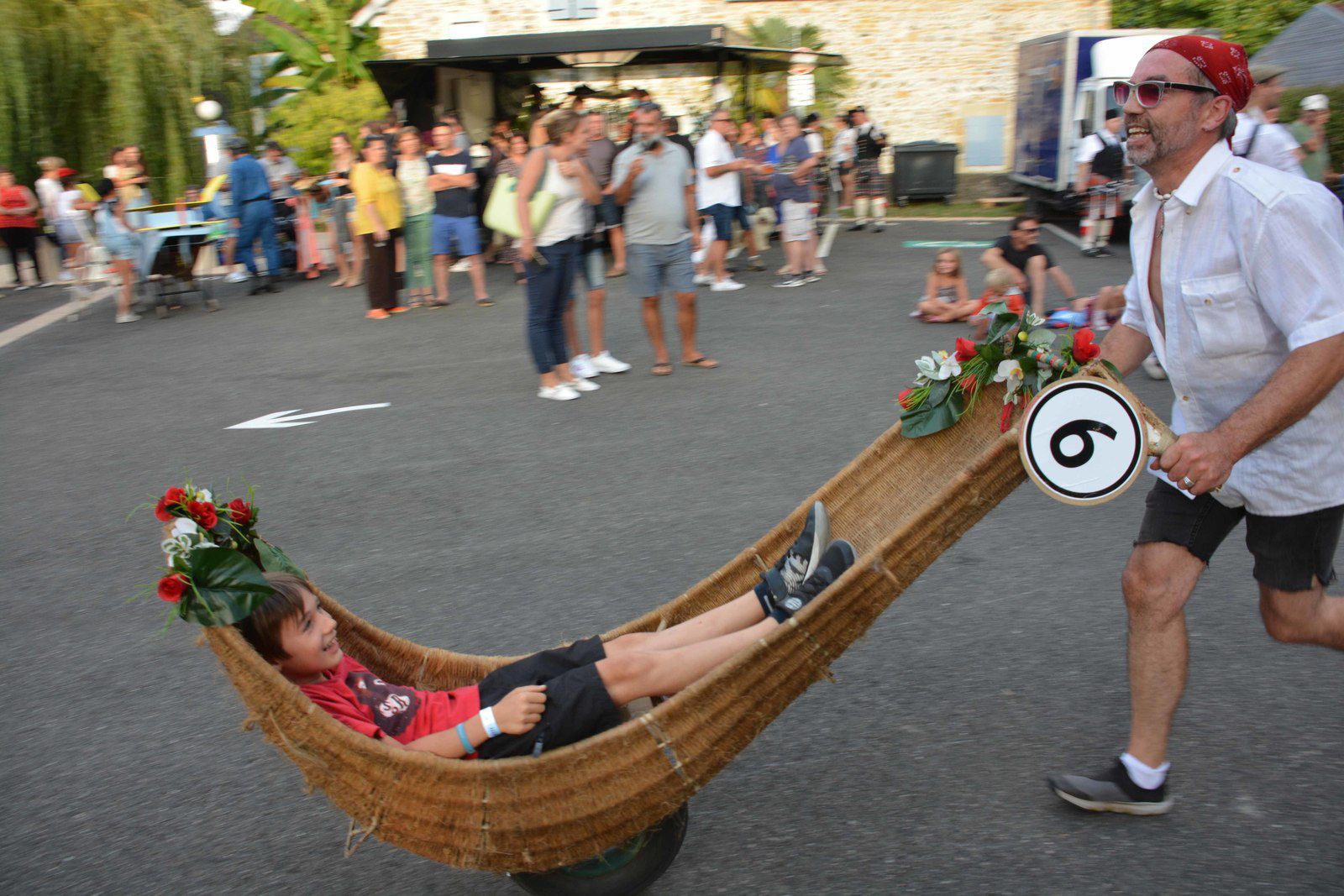 LAAS : Des BROUETTES de BONNE HUMEUR et de FANTAISIE