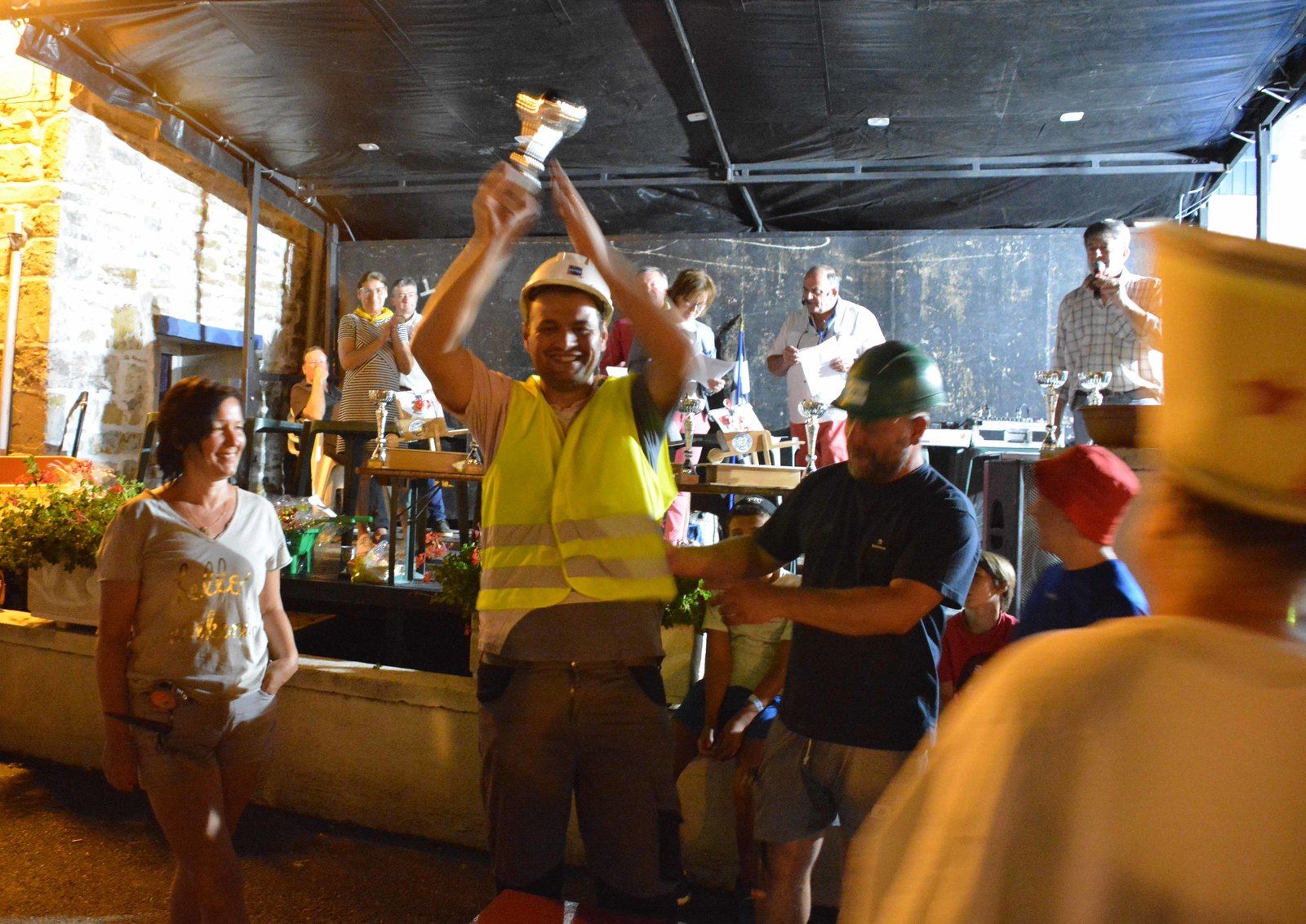 LAAS : Des BROUETTES de BONNE HUMEUR et de FANTAISIE