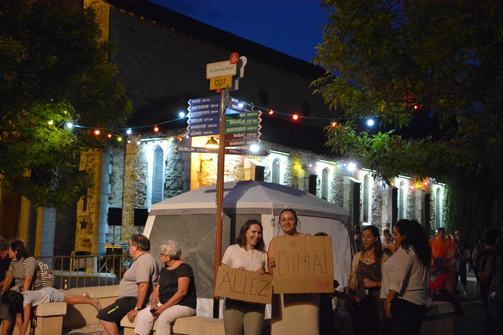 LAAS : Des BROUETTES de BONNE HUMEUR et de FANTAISIE