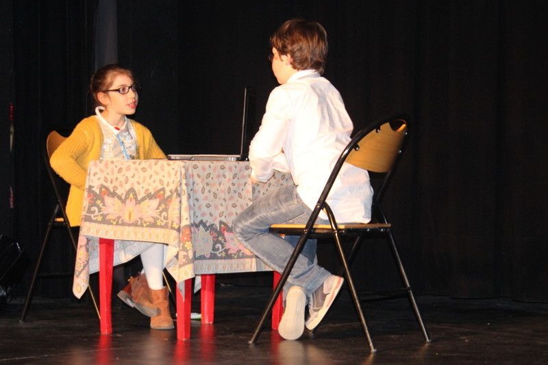 Album 18/19_mai_Théâtre des CE2