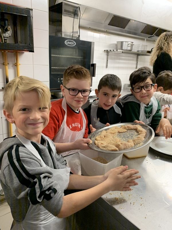 Album 19/20_déc_CE2/CM1_Magie et Cuisine 