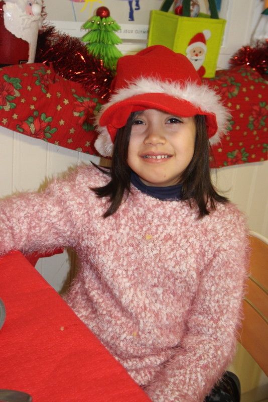 Album 19/20_déc_Repas de Noël à la cantine🎄