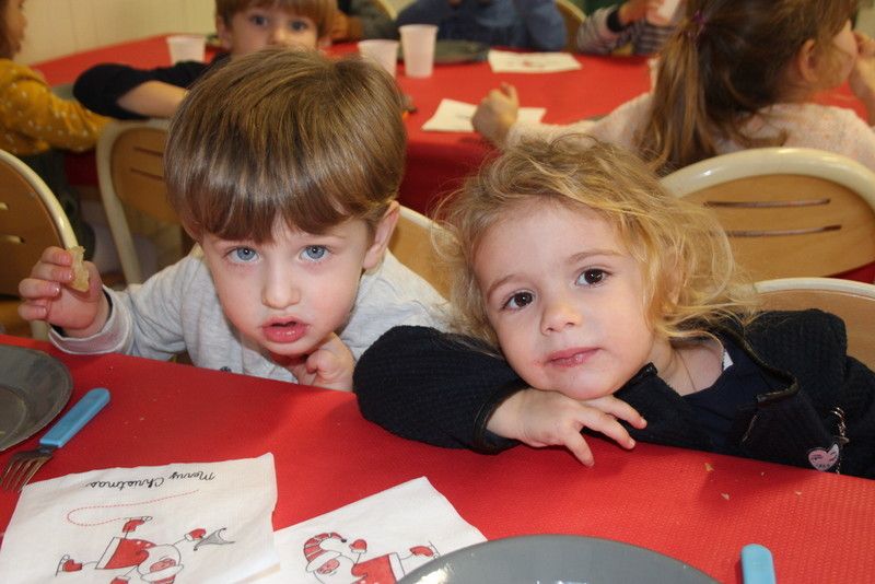 Album 19/20_déc_Repas de Noël à la cantine🎄