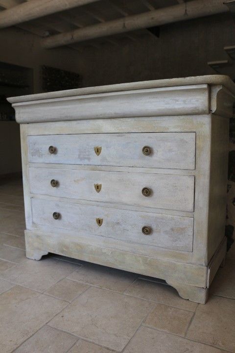patiner un meuble à l'ancienne