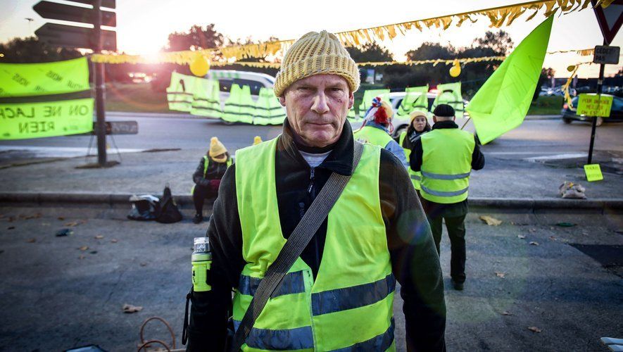 Nîmes Le Gilet Jaune Roland Veuillet Incarcéré Au Terme D