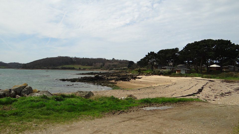 PLOUGRESCANT : Pique nique annuel de l'association des anciens des collèges et lycées de Tréguier le 1 Juin 2019 à Beg Vilin
