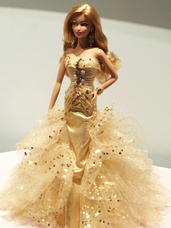 Barbie évolue Musée Arts Décoratifs 1er