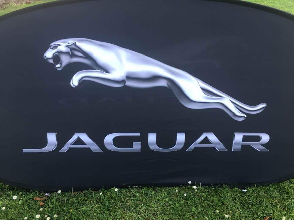 𝗝𝗮𝗴𝘂𝗮𝗿 𝗧𝗲𝗻𝗻𝗶𝘀 𝗧𝗿𝗼𝗽𝗵𝘆