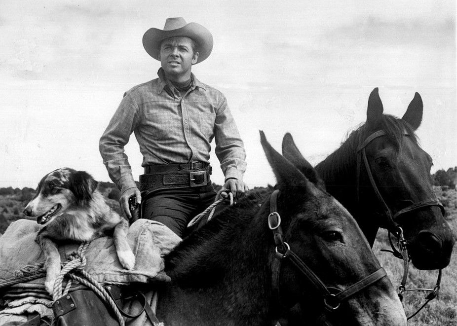 Six_chevaux_dans_la_plaine_Audie_Murphy