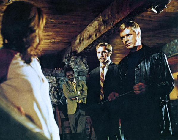 Requiem_pour_un_espion_George_Peppard