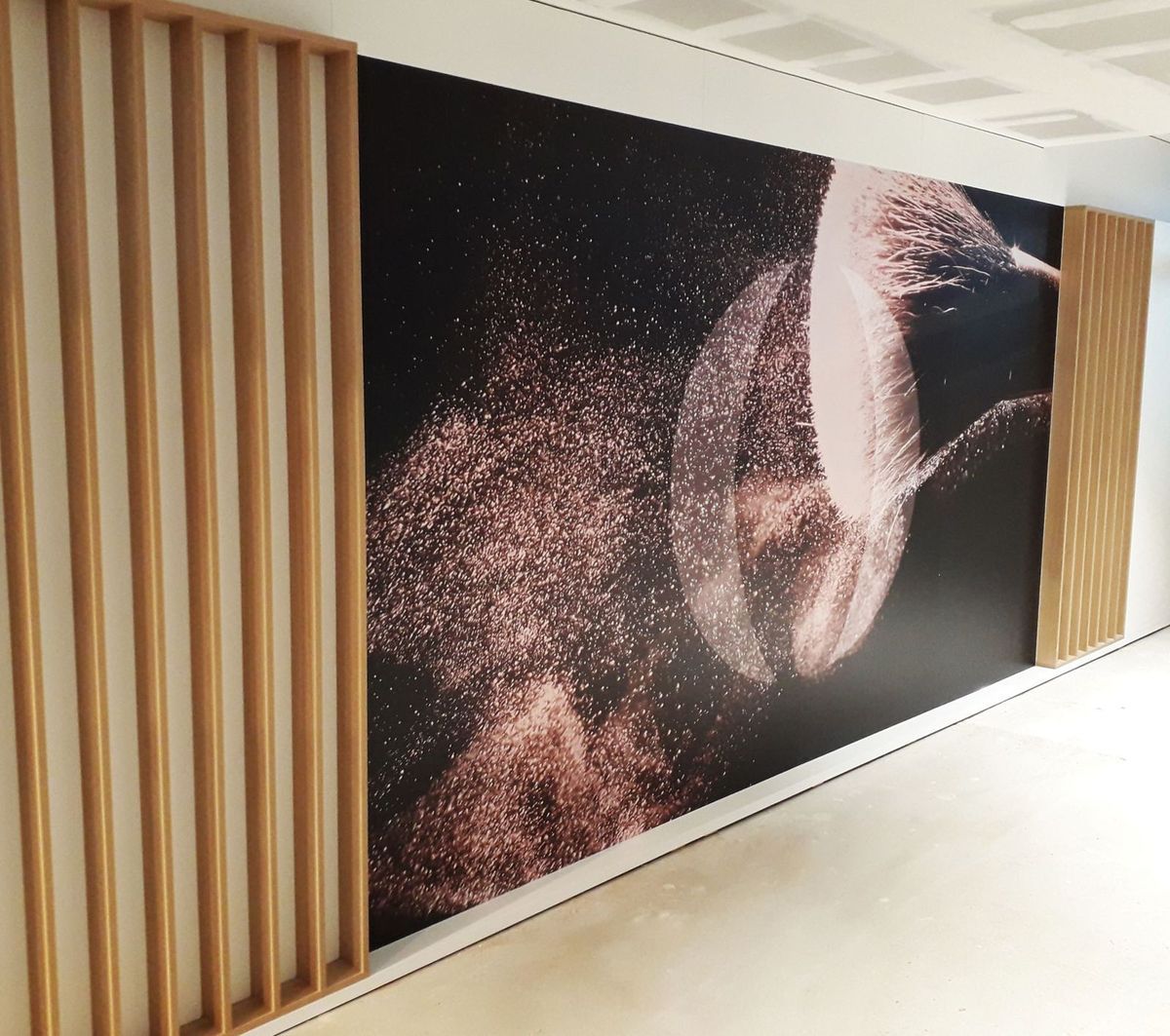 fresque adhesif grand format.