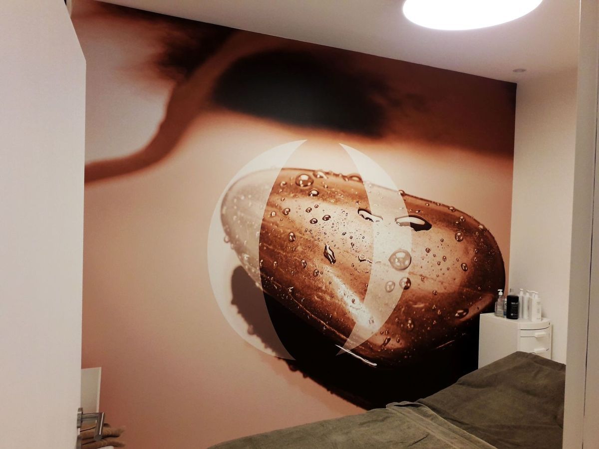 décoration cabine de soins toile collée avec impression numerique