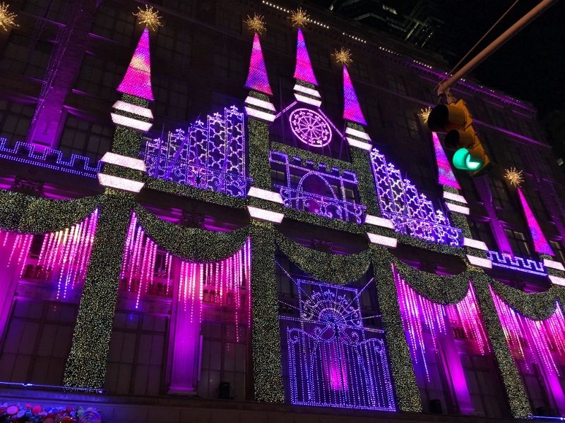 Magasin Saks 5th avenue New York Illuminations nouvel an