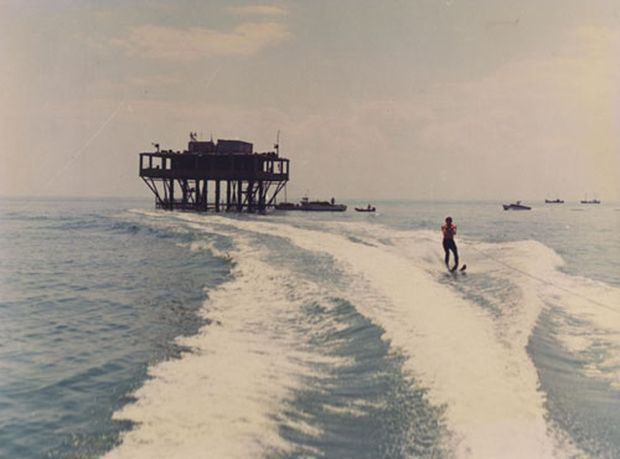 Una rara immagine dell'Isola delle Rose