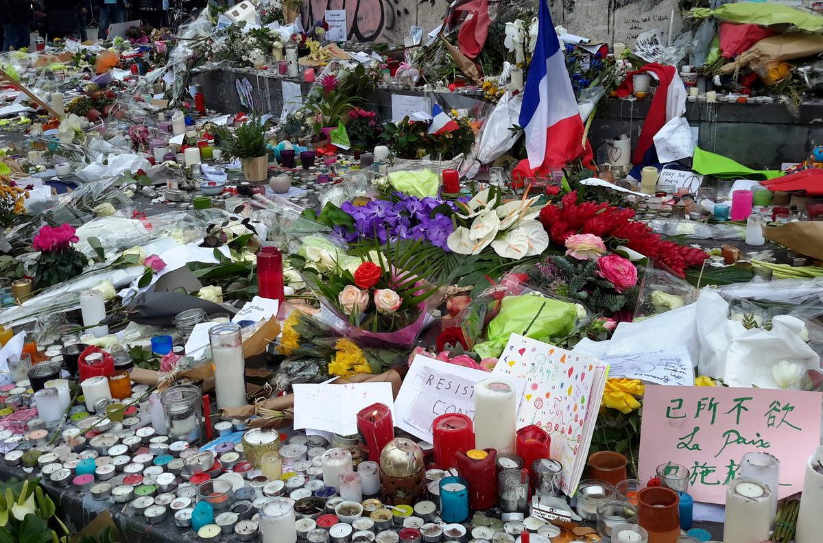 REPUBLIQUE mardi 17/11/15