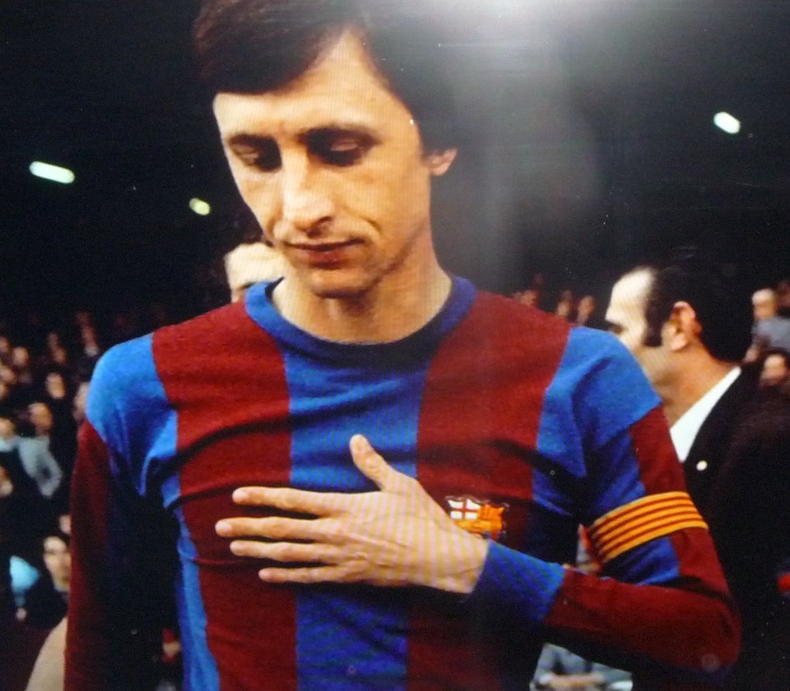 Joueur puis Entraîneur du F.C. Barcelone.