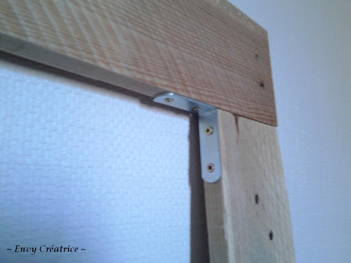 Fabriquer Un Paravent En Palette Paravent en palette, et tissu ! - Le blog de Envy Créatrice