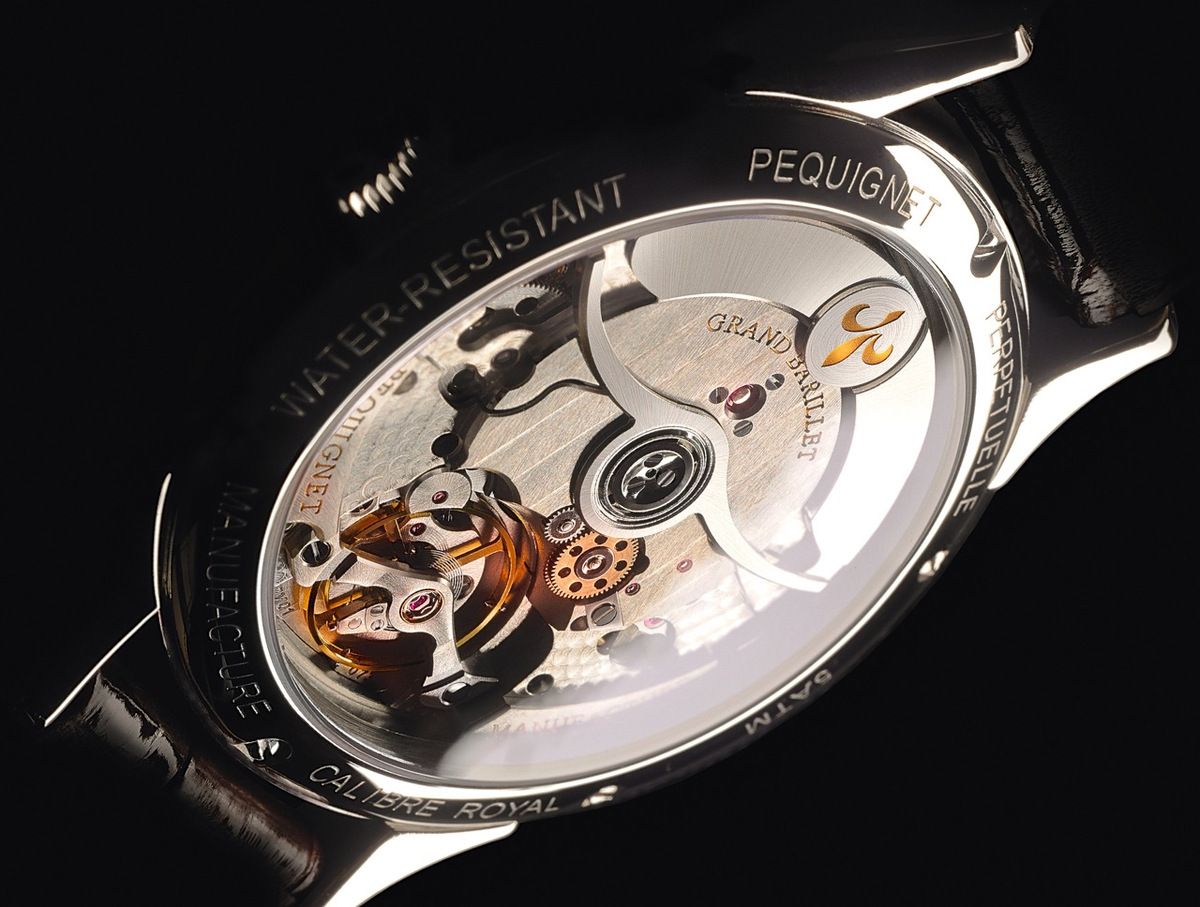 Montres pequignet liquidation sales