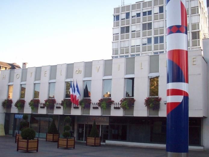 Ça va mal à la Mairie de Châteauroux