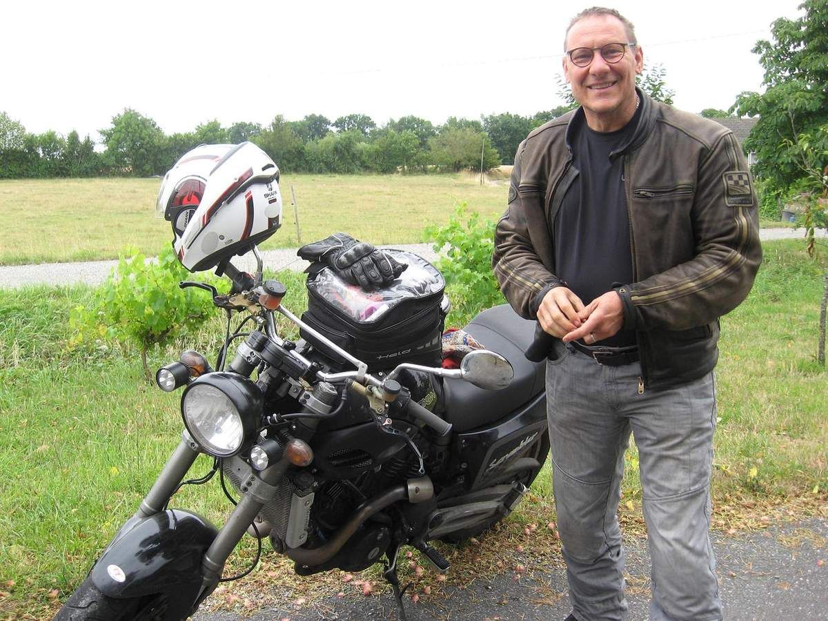 Gites Les Vaquans Aveyron Motards Voxan