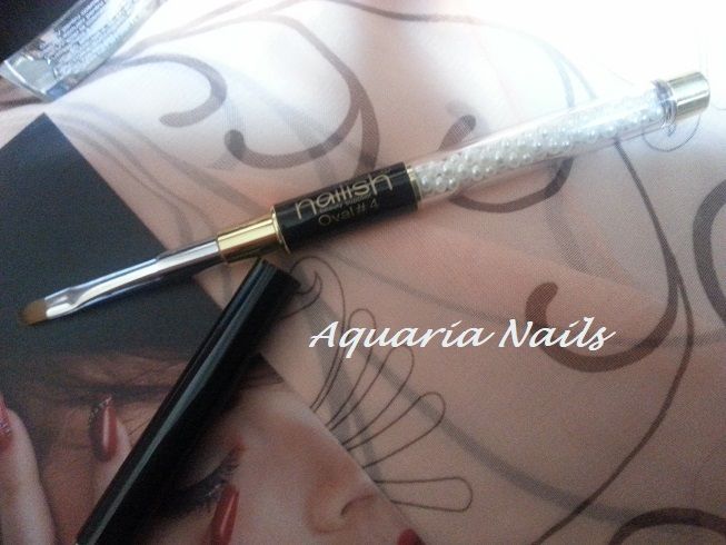 nailish pinceau