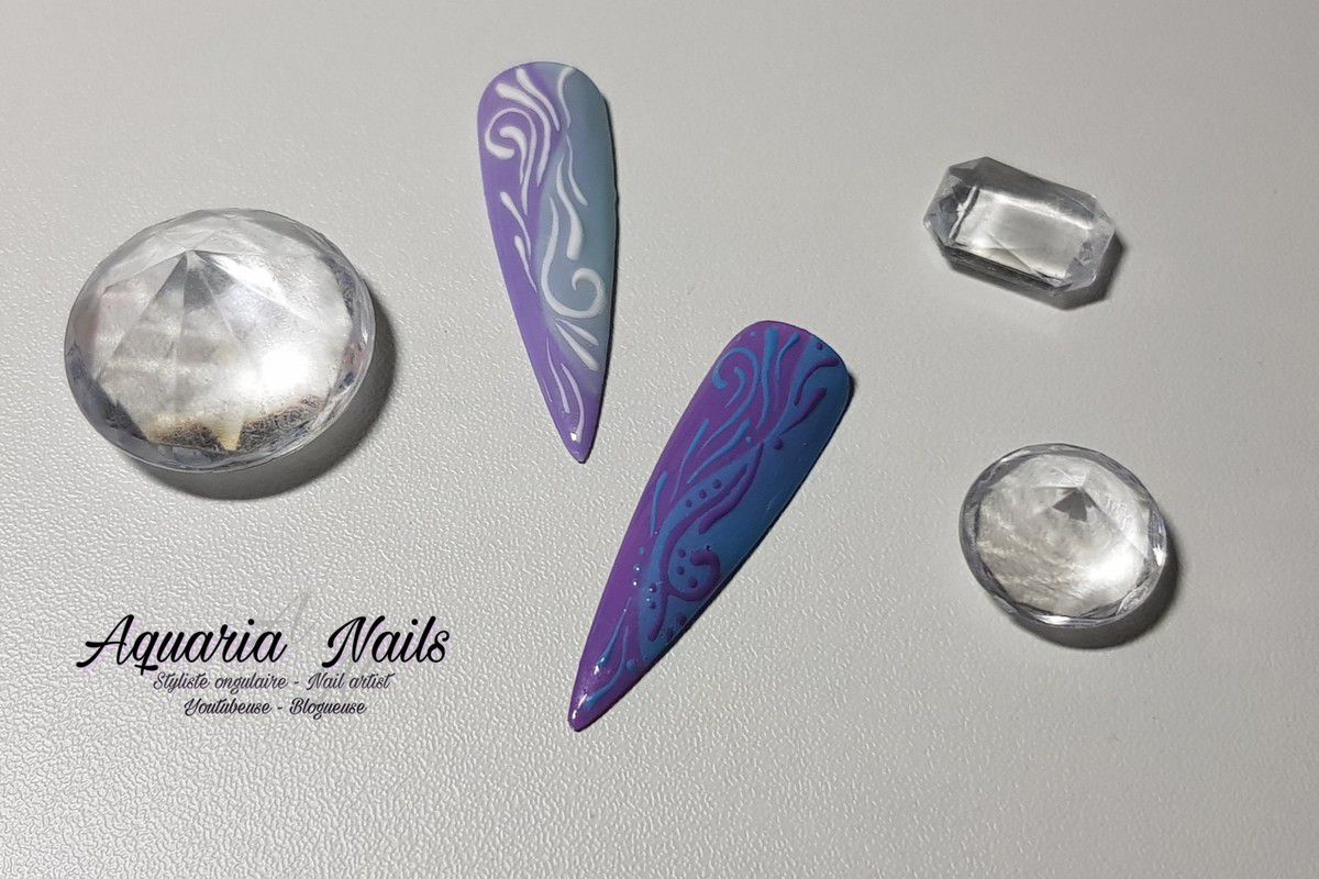 Nail art détail simple