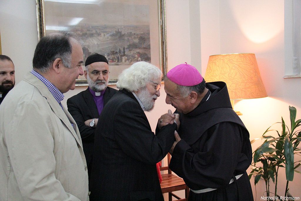 Mgr Ruben Tierrablanca ile mevlevi şeyh Nail Kesova