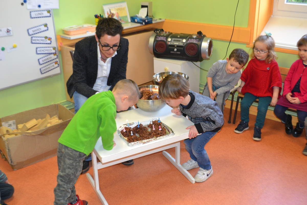 Joyeux Anniversaire Ilyes Et Sacha Ps Le Blog Des Eleves