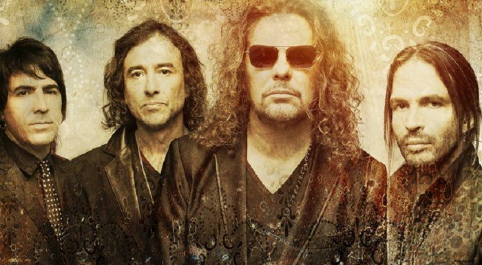 MANÁ ce groupe de rock mexicain si emblématique des années 90 ...