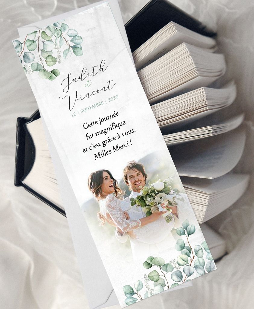 Carte mariage minimaliste, illustré d'eucalyptus